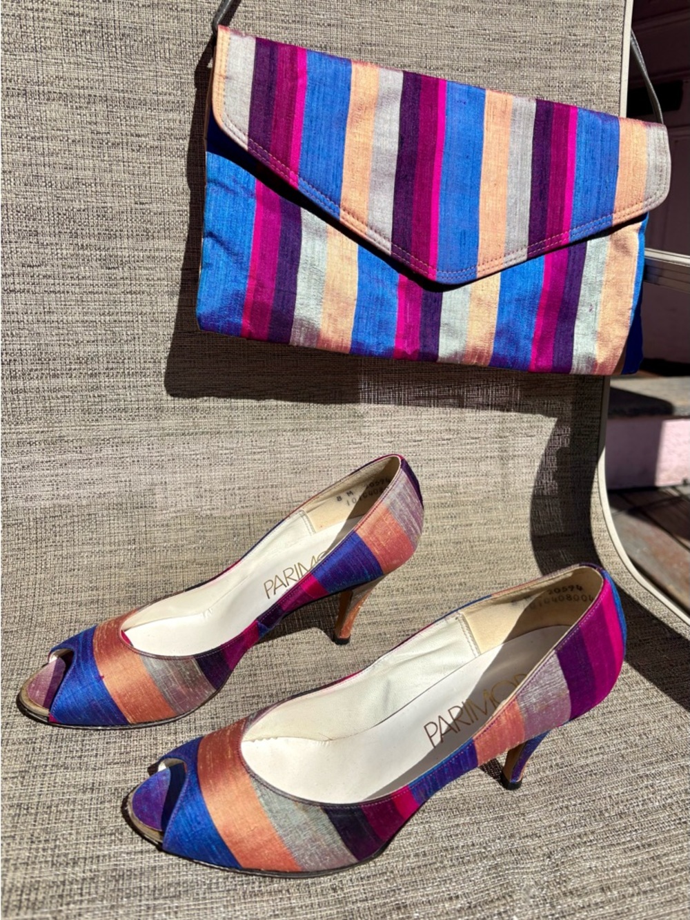 VTG 80s Pristine Parimode Multicolor Striped Silk Peep-Toe Heels w/Mtg Clutch